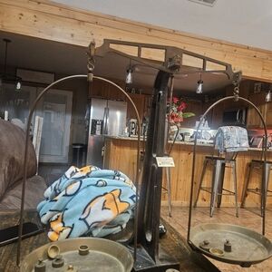 Elegant Black Metal Balance Scale